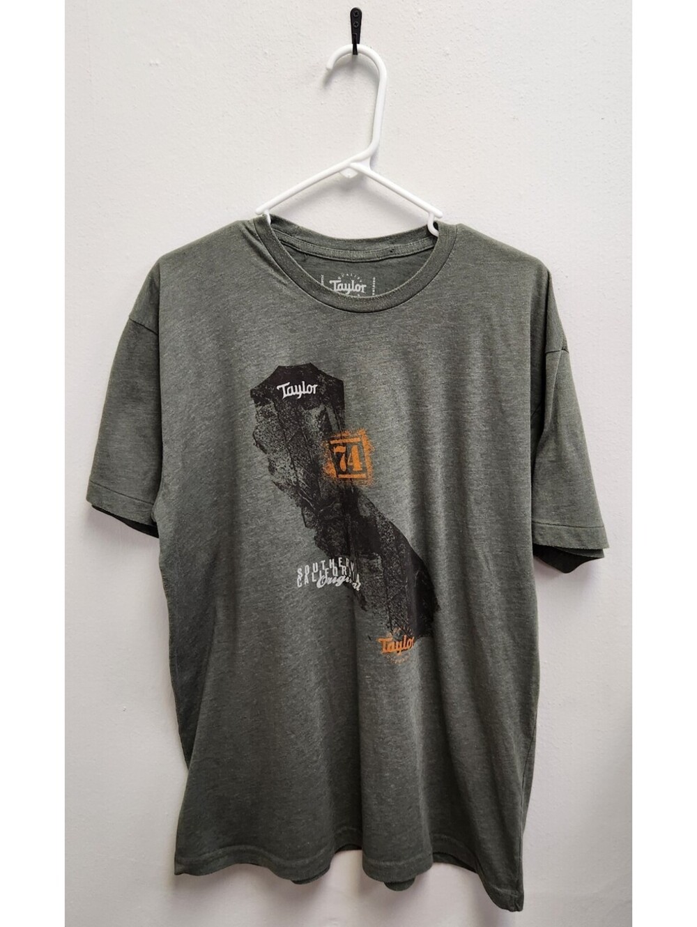 Vintage Taylor Guitars "Southern California Original" Graphic T-Shirt Men's XL